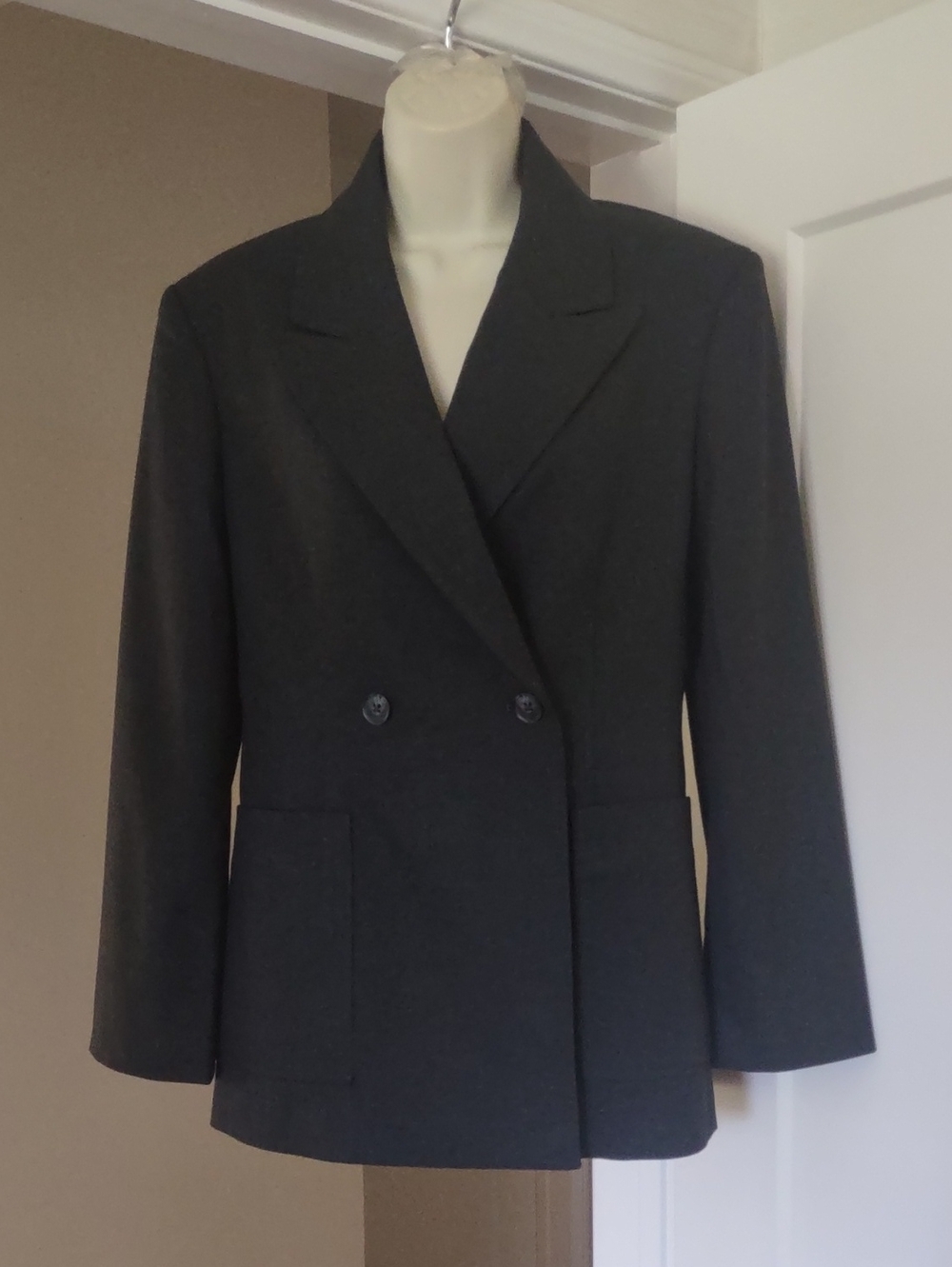 Kenneth Cole Women's Double Breasted Blazer With Outer Pockets - Small